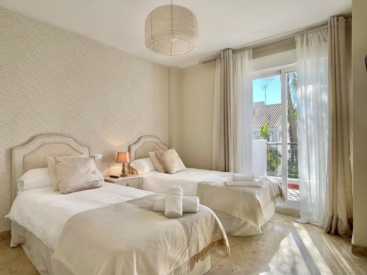 Unique Townhouse In Front Of Puerto Banus Apartment Marbella Luaran gambar